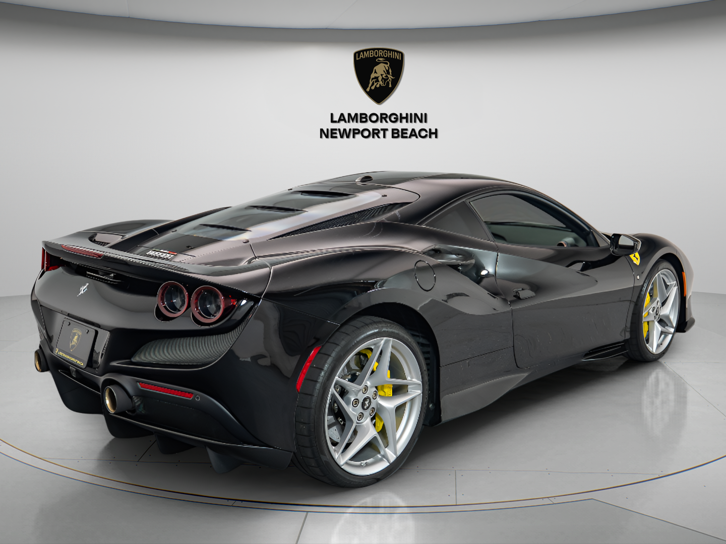 2020 Ferrari F8 Tributo Base