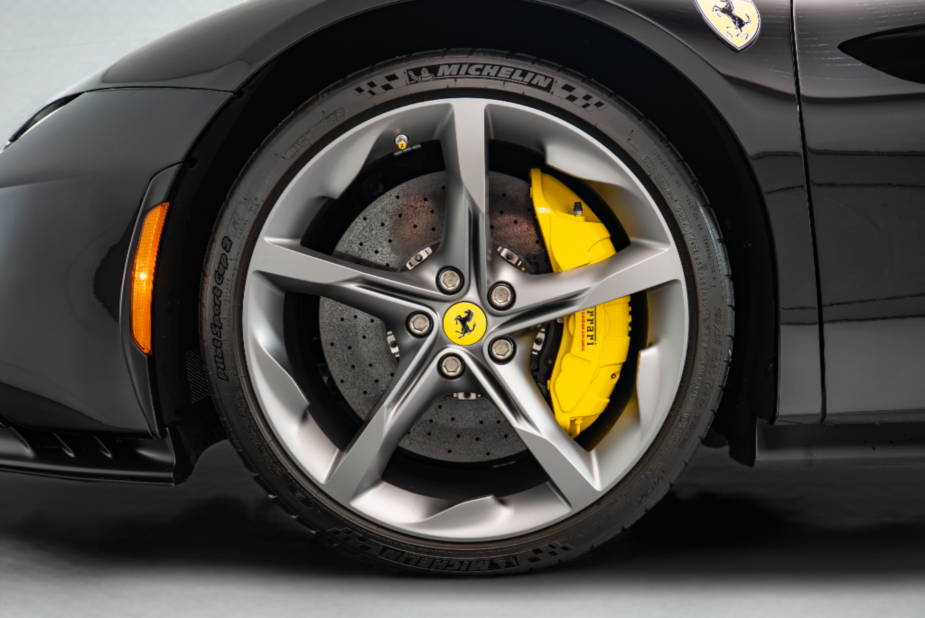 2023 Ferrari SF90 Spider Spider