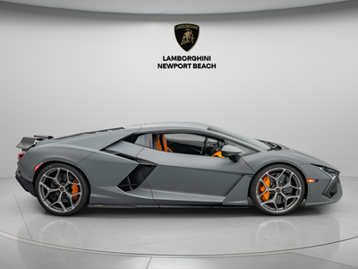 2026 Lamborghini Revuelto Revuelto