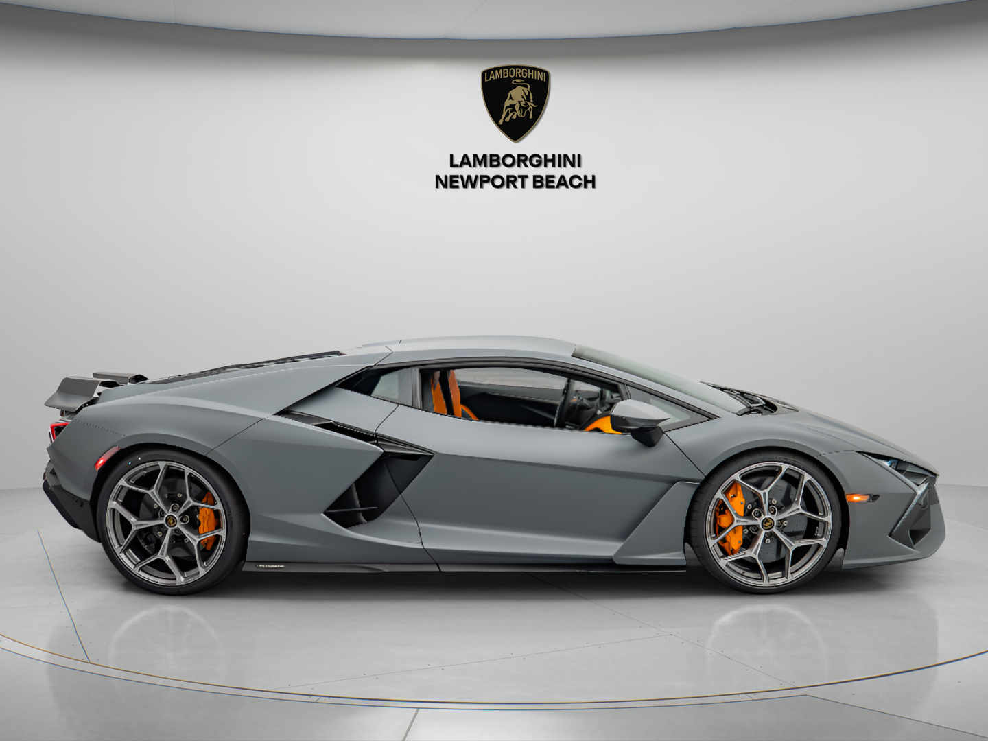 2026 Lamborghini Revuelto Revuelto