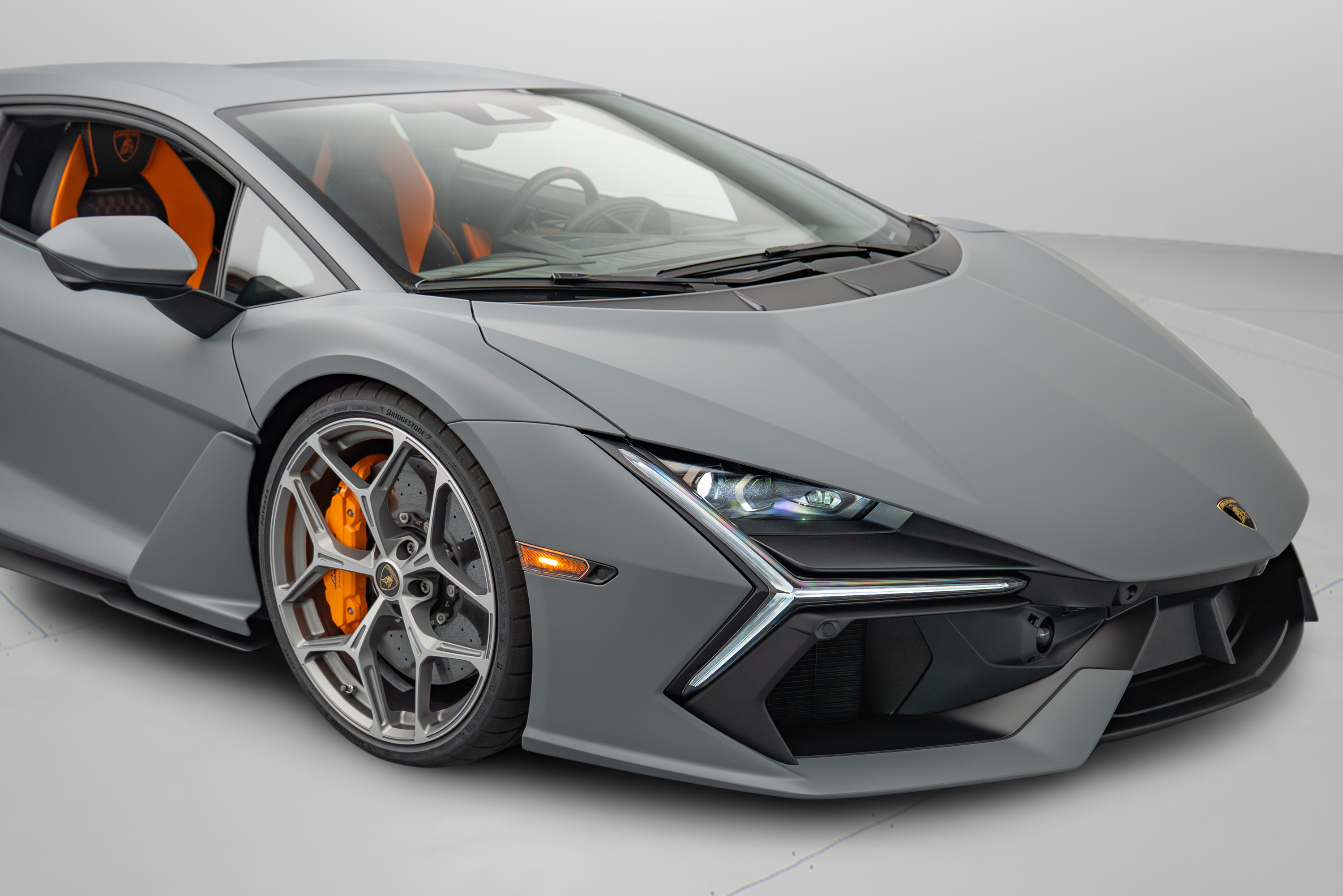 2026 Lamborghini Revuelto Revuelto