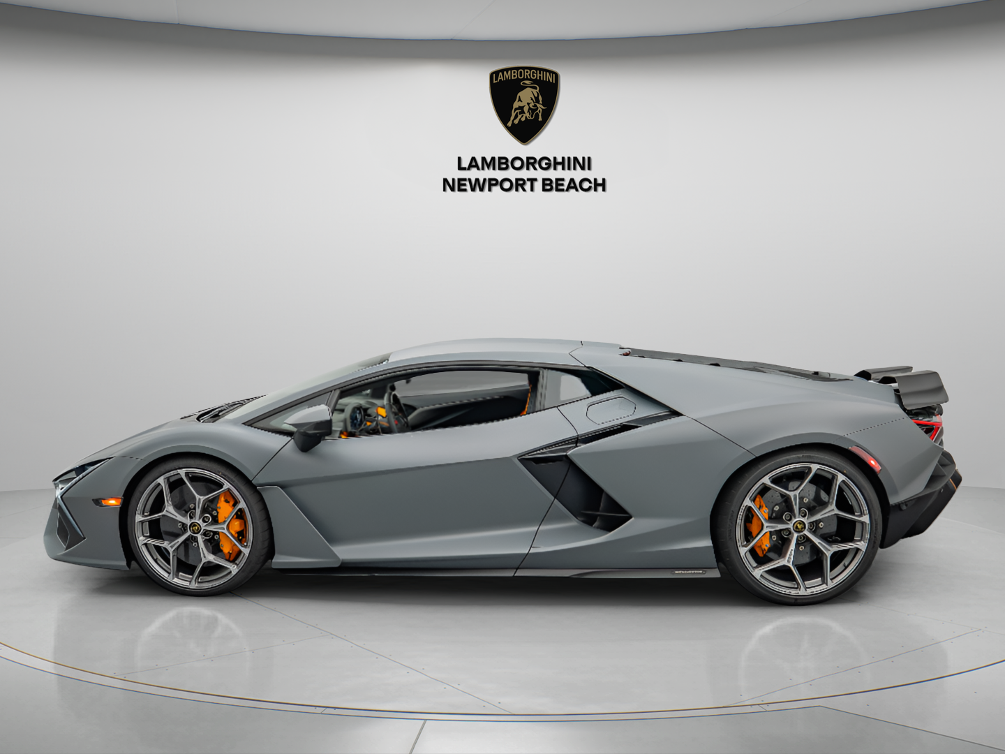 2026 Lamborghini Revuelto Revuelto