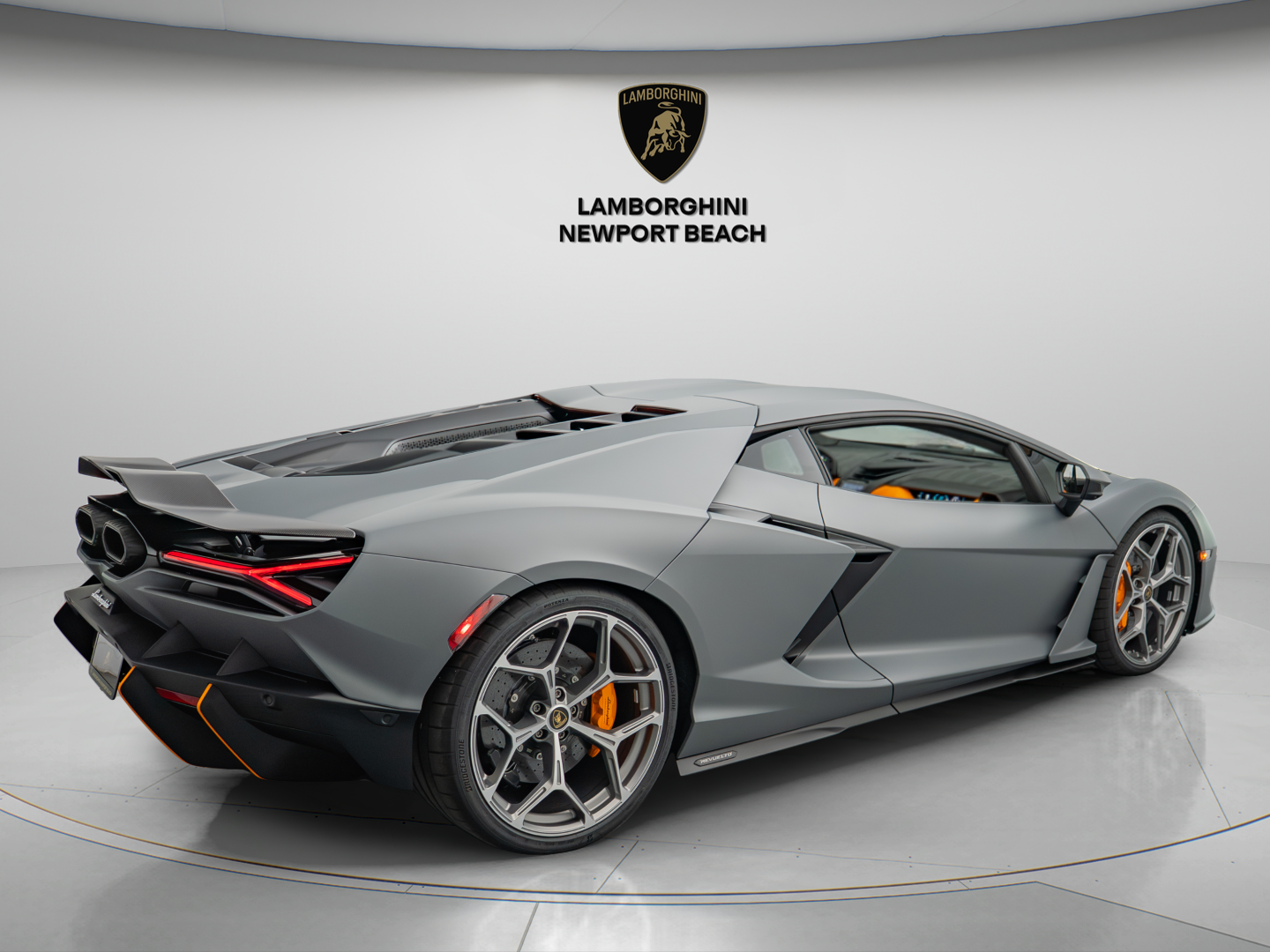 2026 Lamborghini Revuelto Revuelto