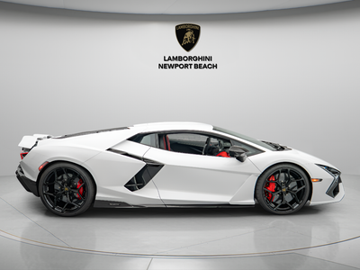 2026 Lamborghini Revuelto Revuelto