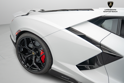 2026 Lamborghini Revuelto Revuelto