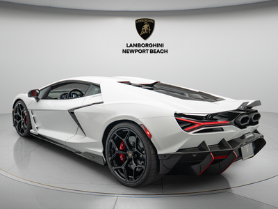 2026 Lamborghini Revuelto Revuelto