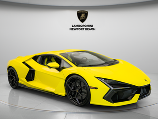2026 Lamborghini Revuelto Base