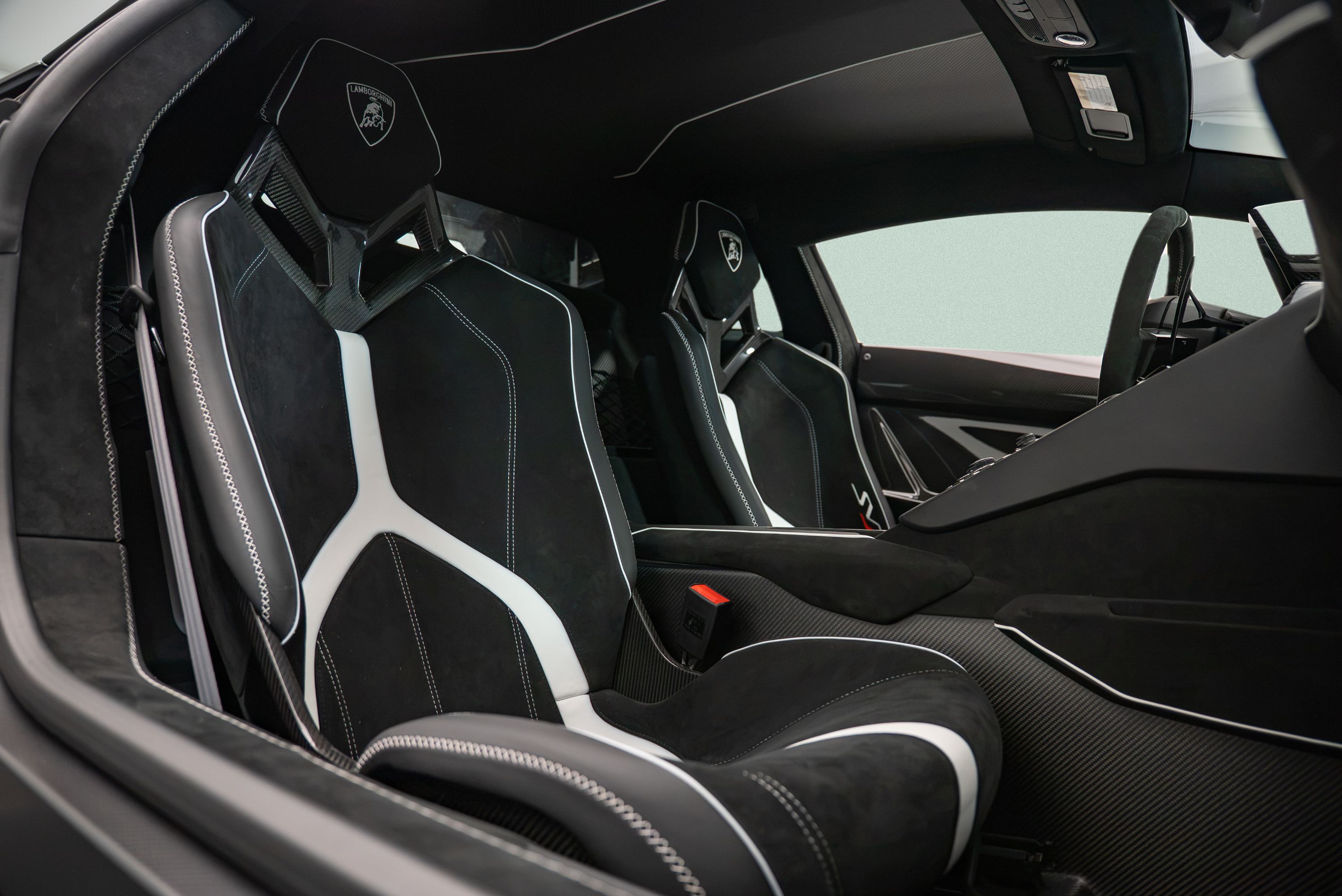 2020 Lamborghini Aventador LP 770-4 SVJ