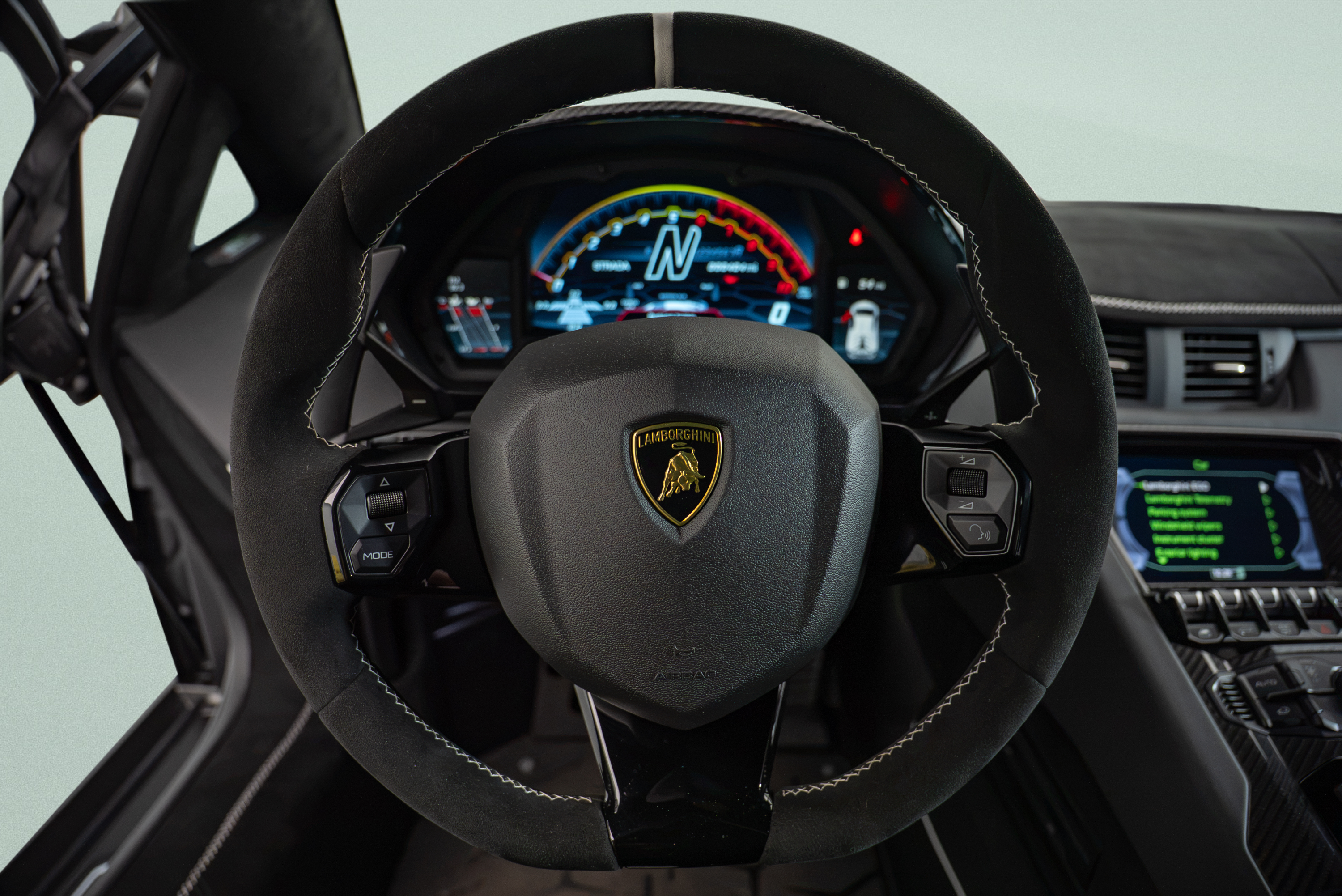 2020 Lamborghini Aventador LP 770-4 SVJ