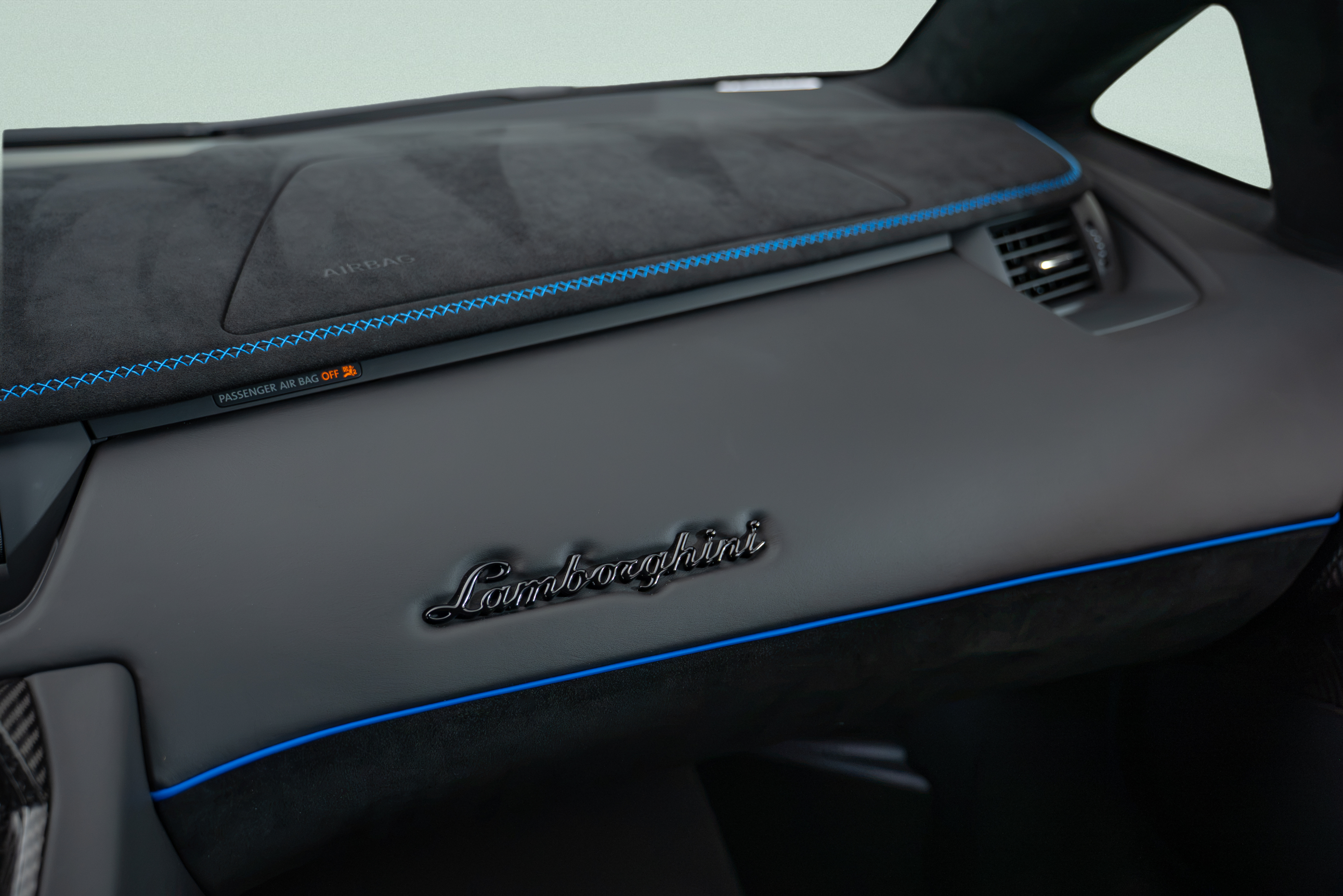 2020 Lamborghini Aventador LP 770-4 SVJ