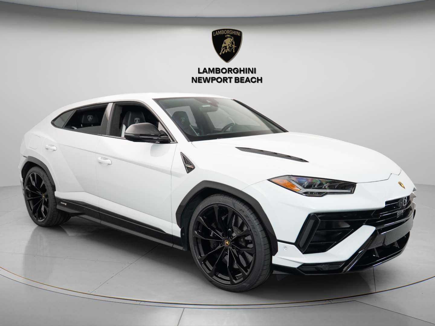 2024 Lamborghini Urus S