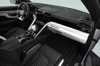 2024 Lamborghini Urus S