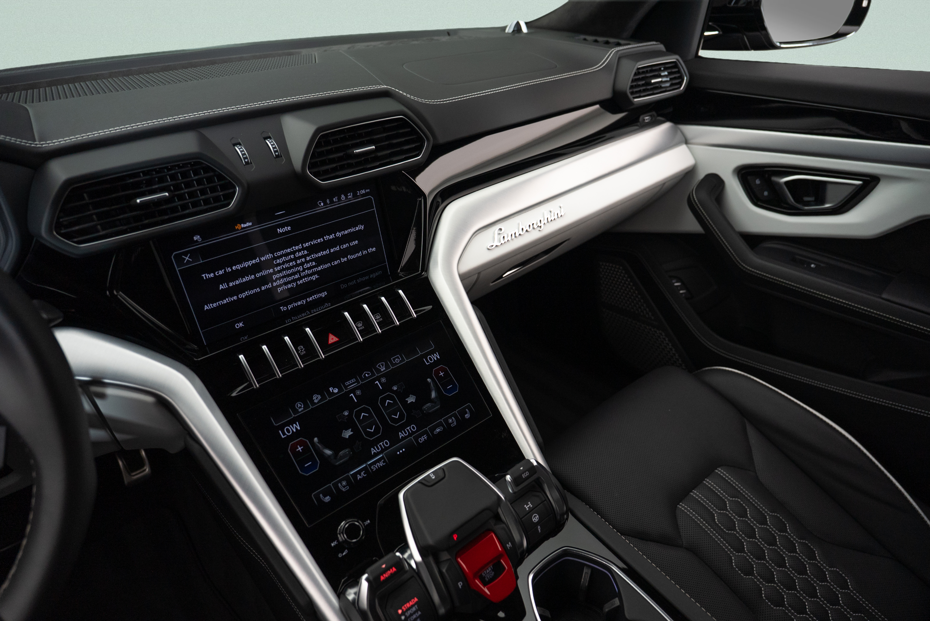 2024 Lamborghini Urus S