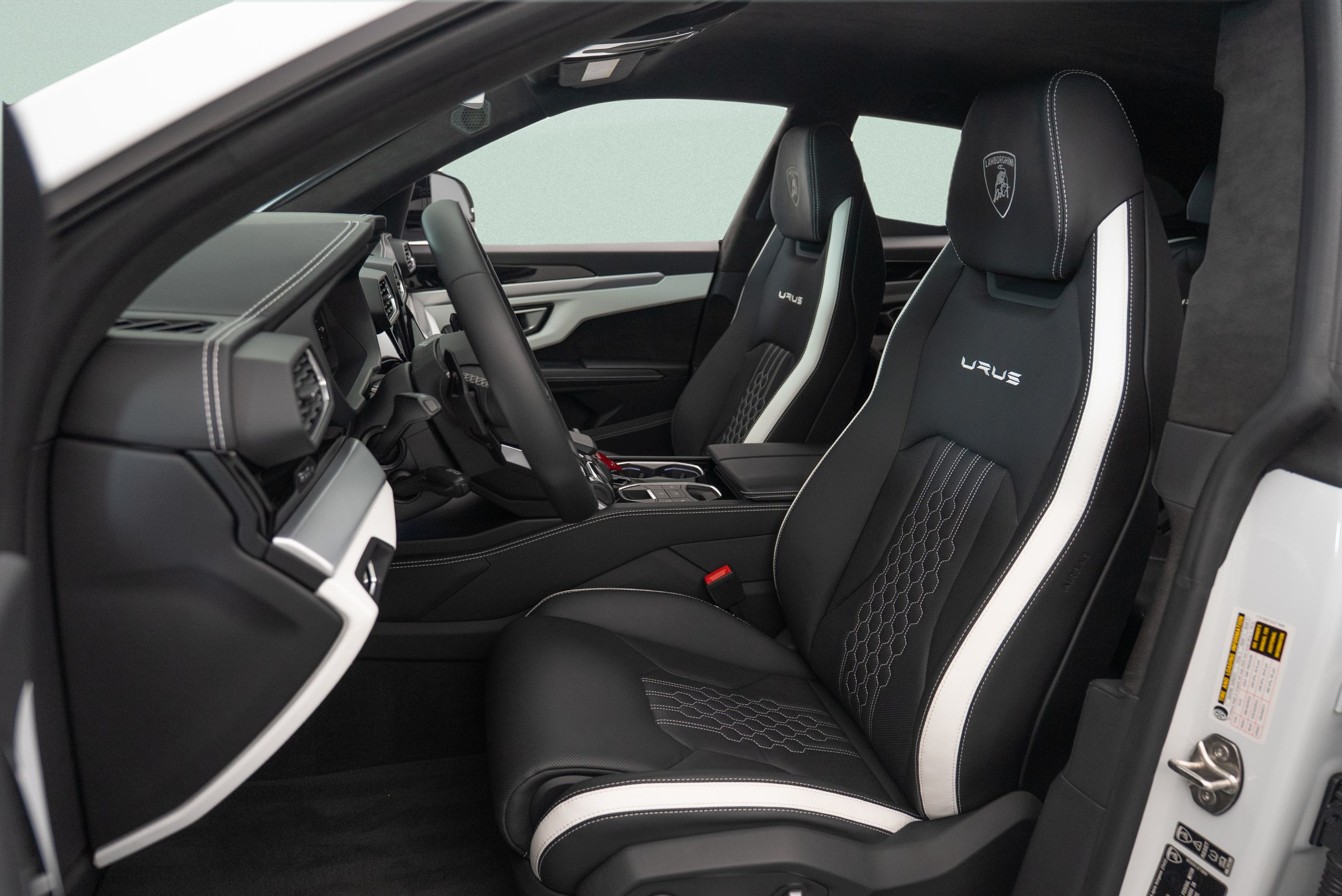 2024 Lamborghini Urus S