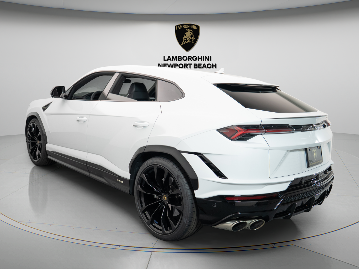2024 Lamborghini Urus S