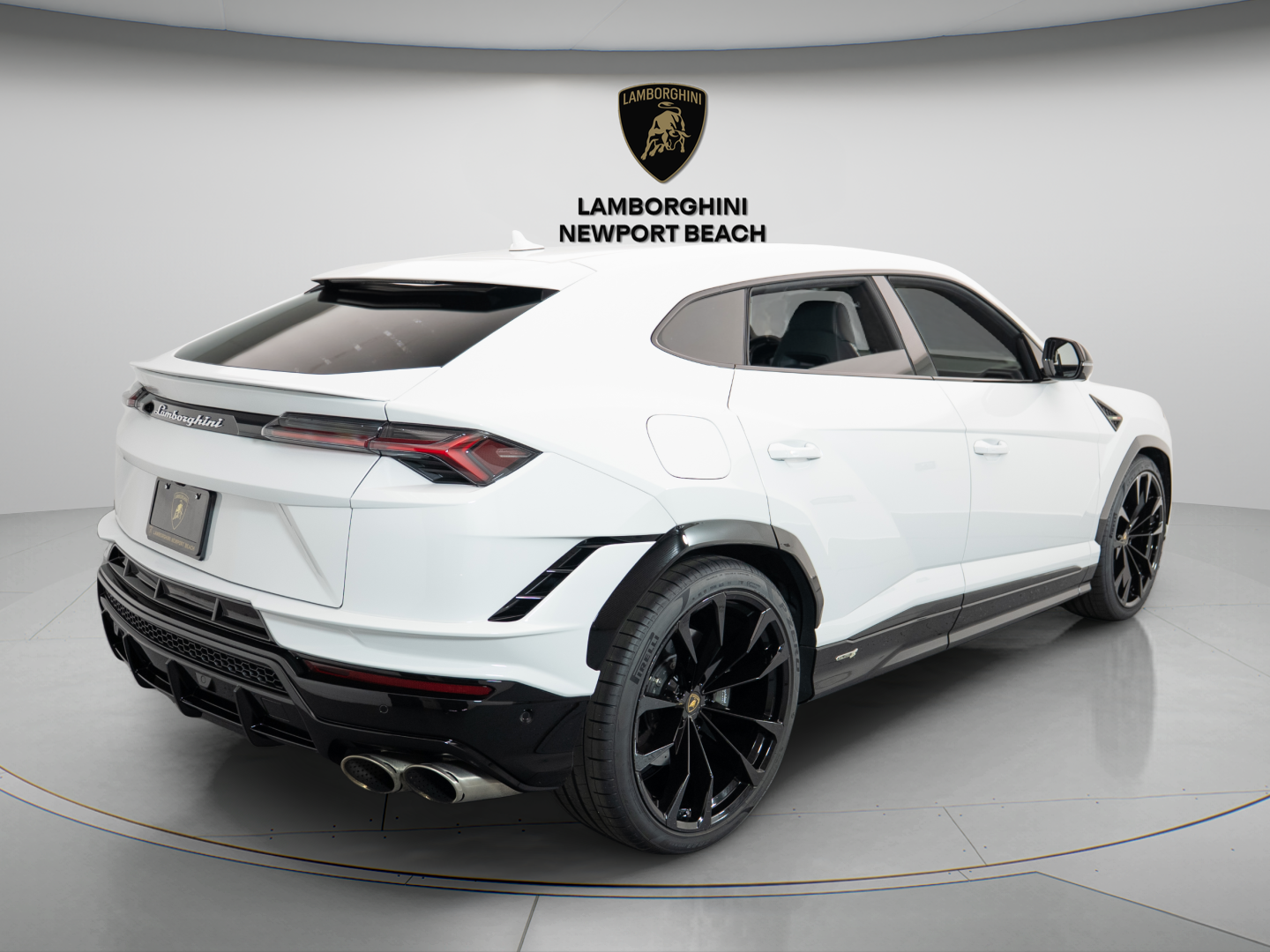 2024 Lamborghini Urus S