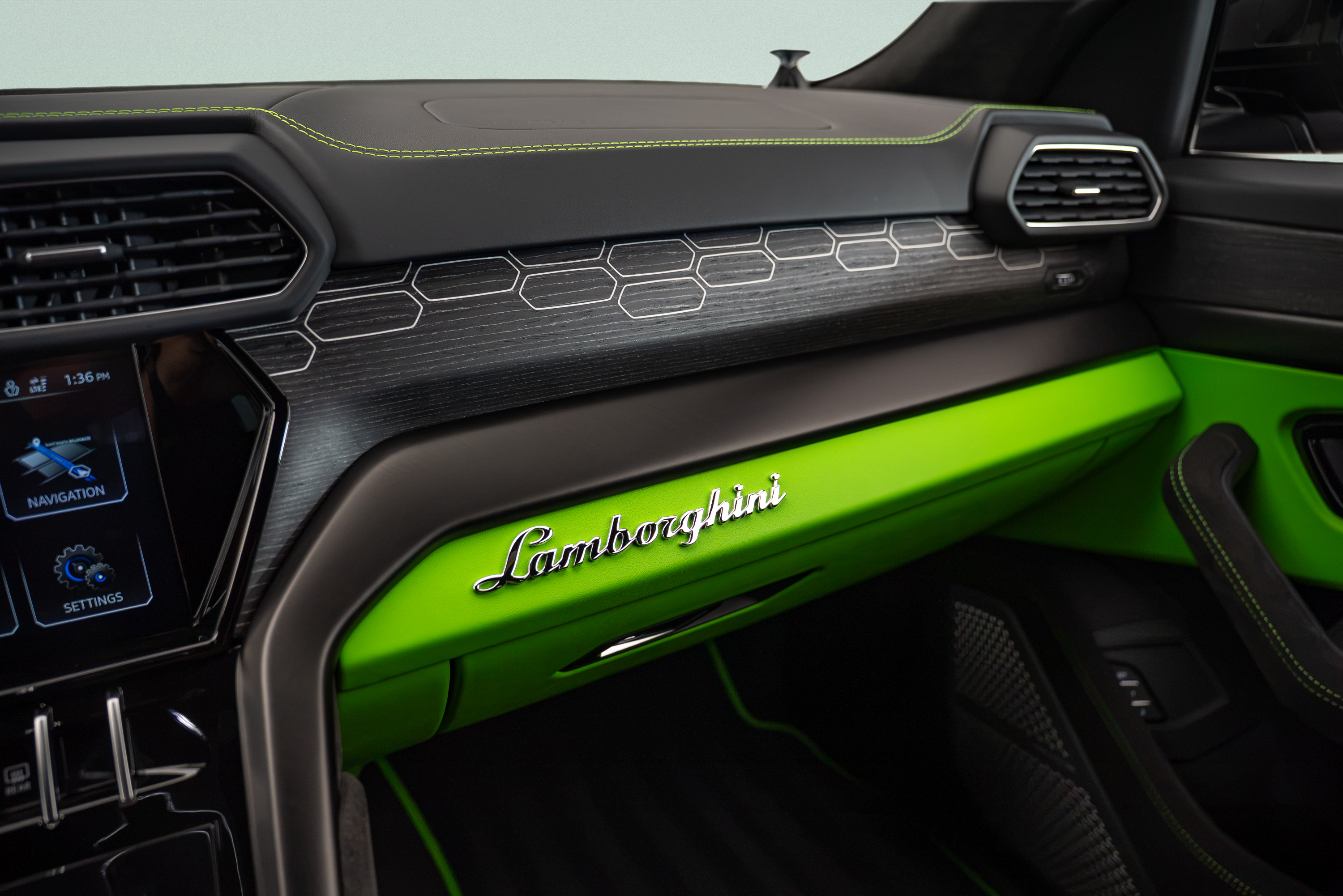 2023 Lamborghini Urus S