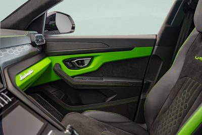 2023 Lamborghini Urus S
