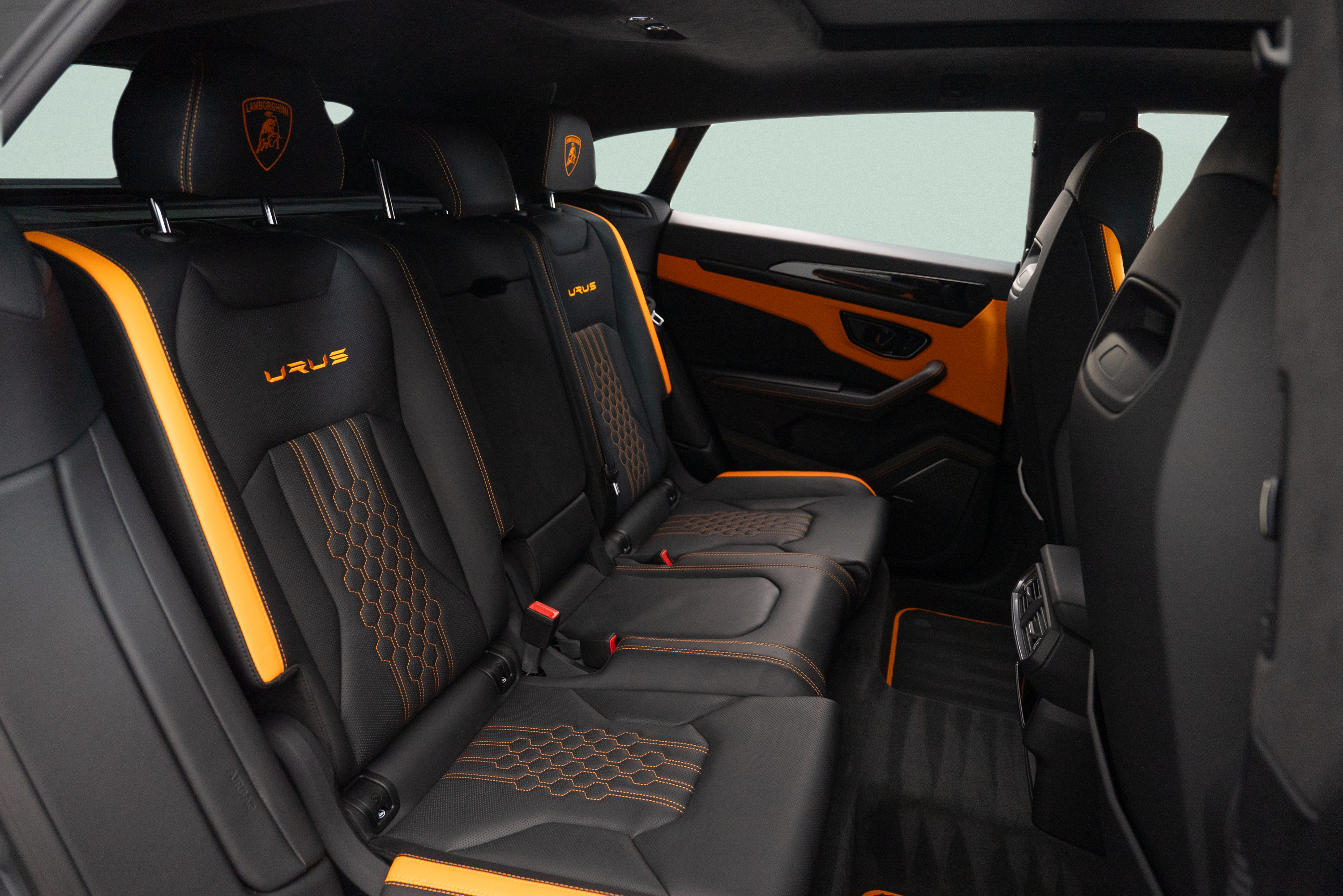 2024 Lamborghini Urus S