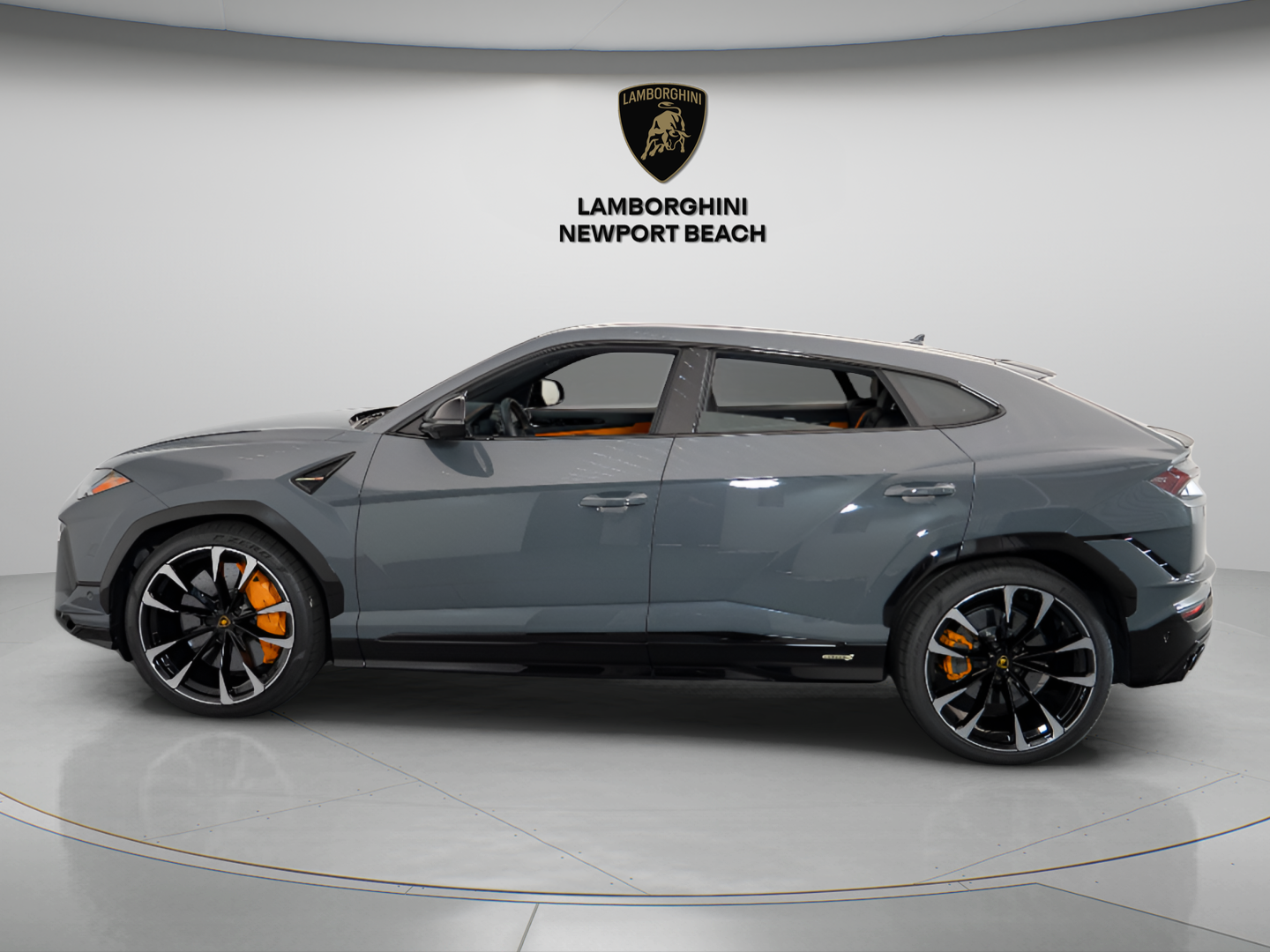 2024 Lamborghini Urus S