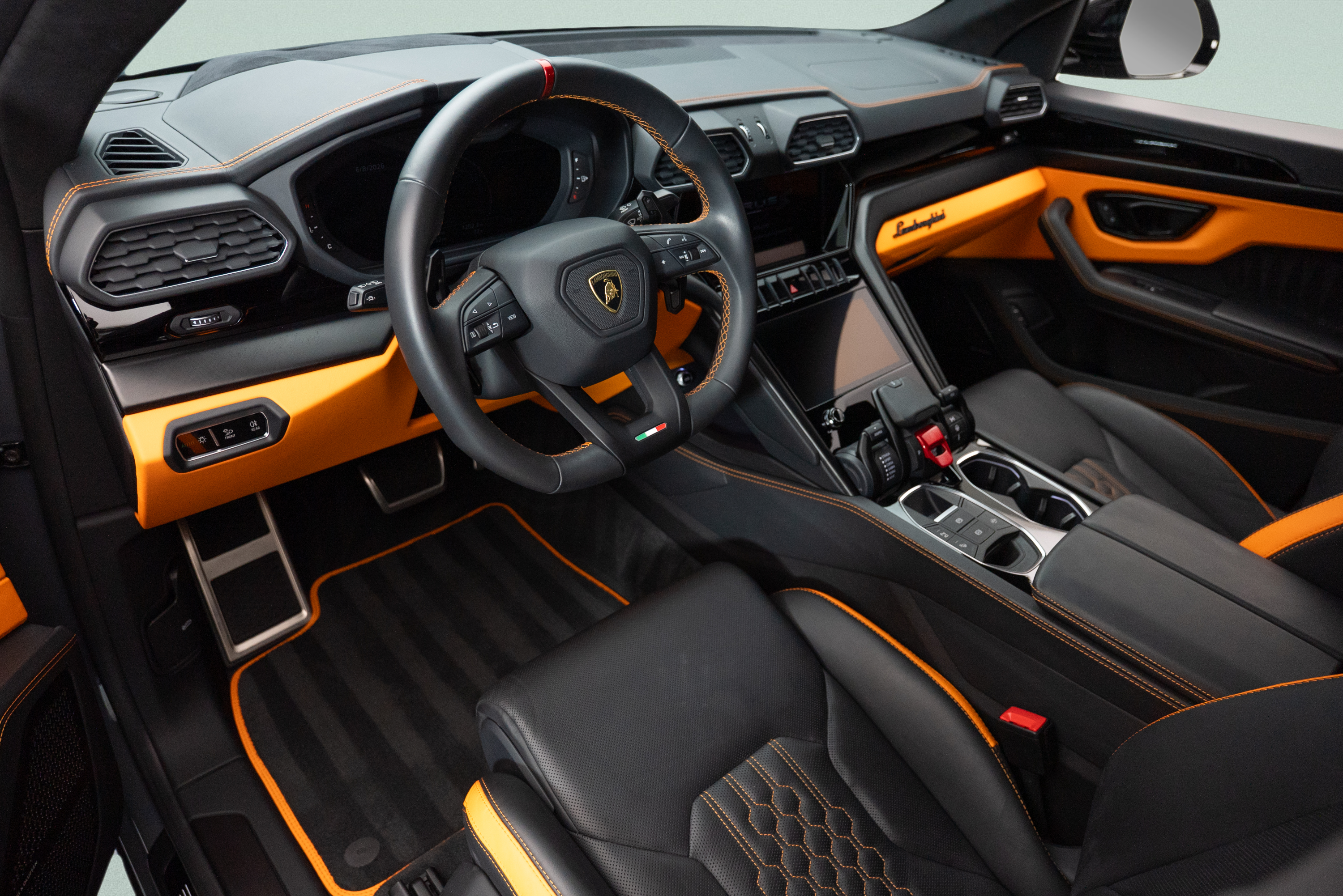 2024 Lamborghini Urus S