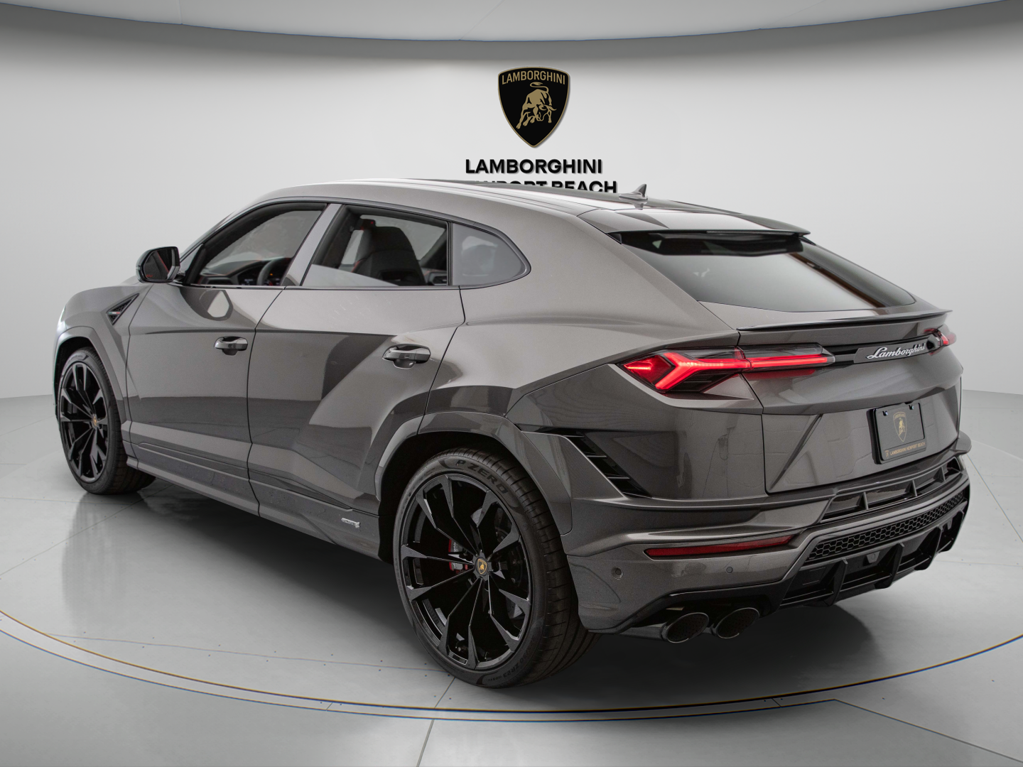 2024 Lamborghini Urus S