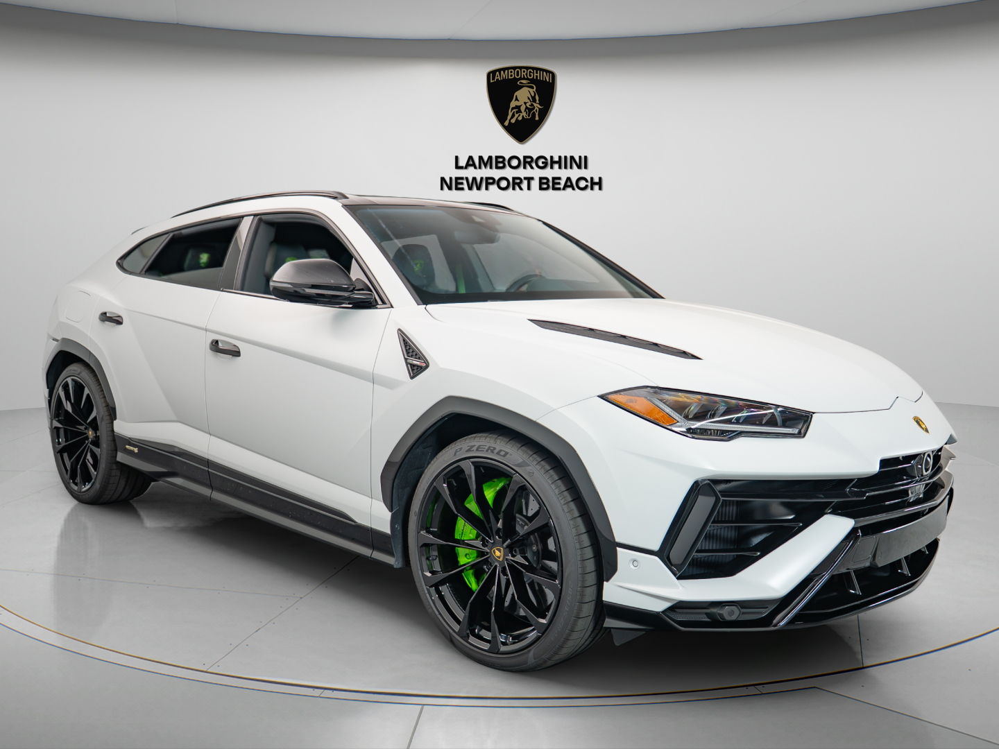 2024 Lamborghini Urus S