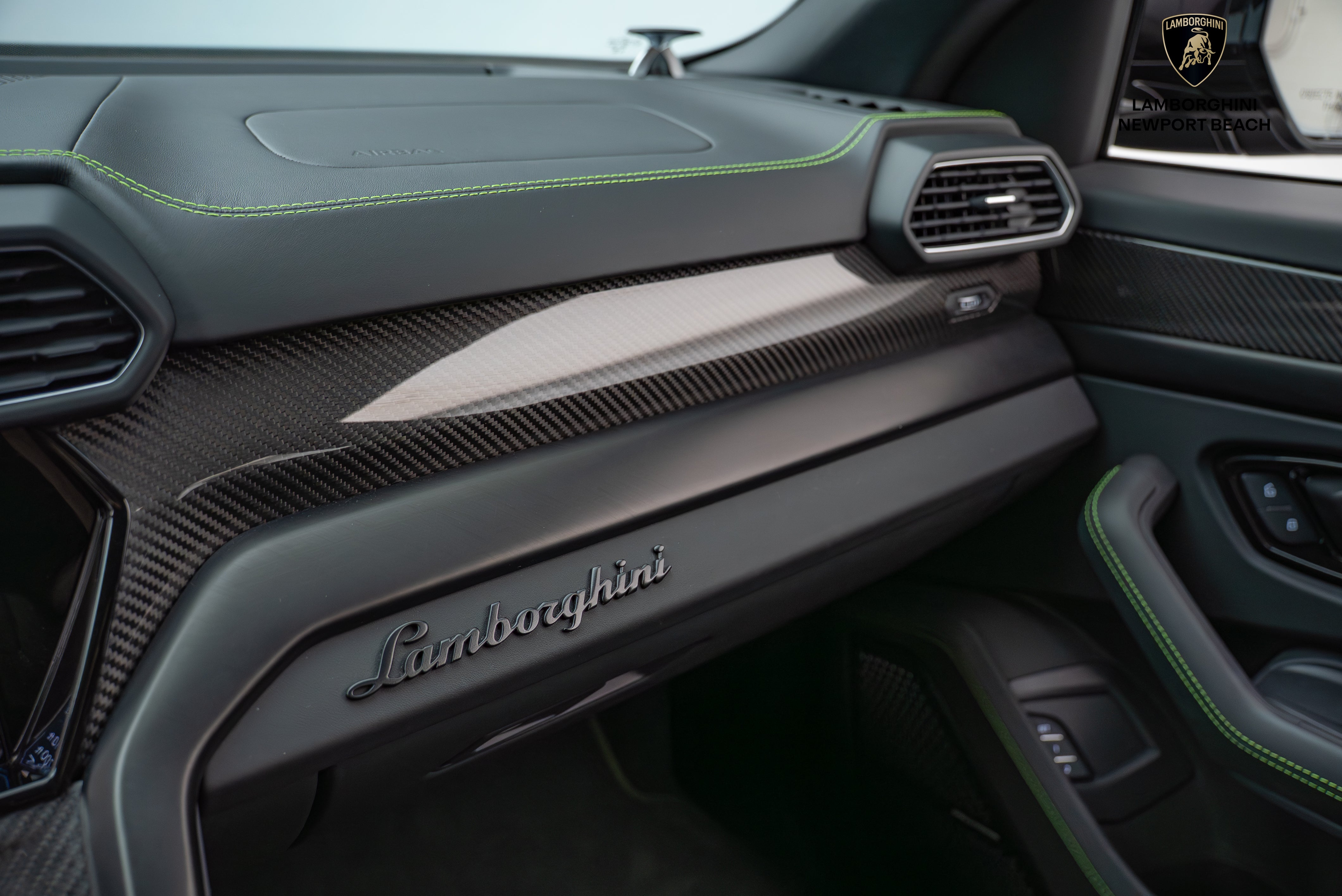 2024 Lamborghini Urus S