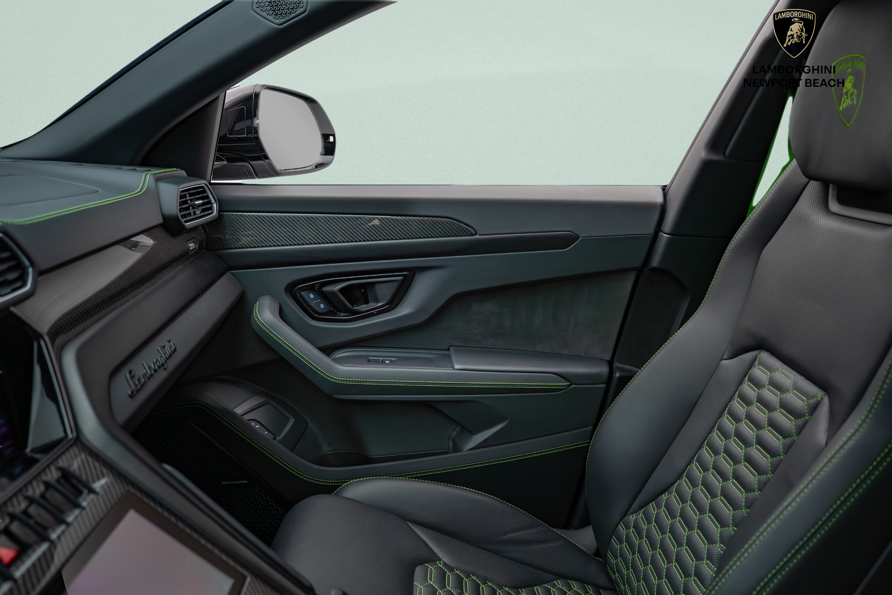 2024 Lamborghini Urus S