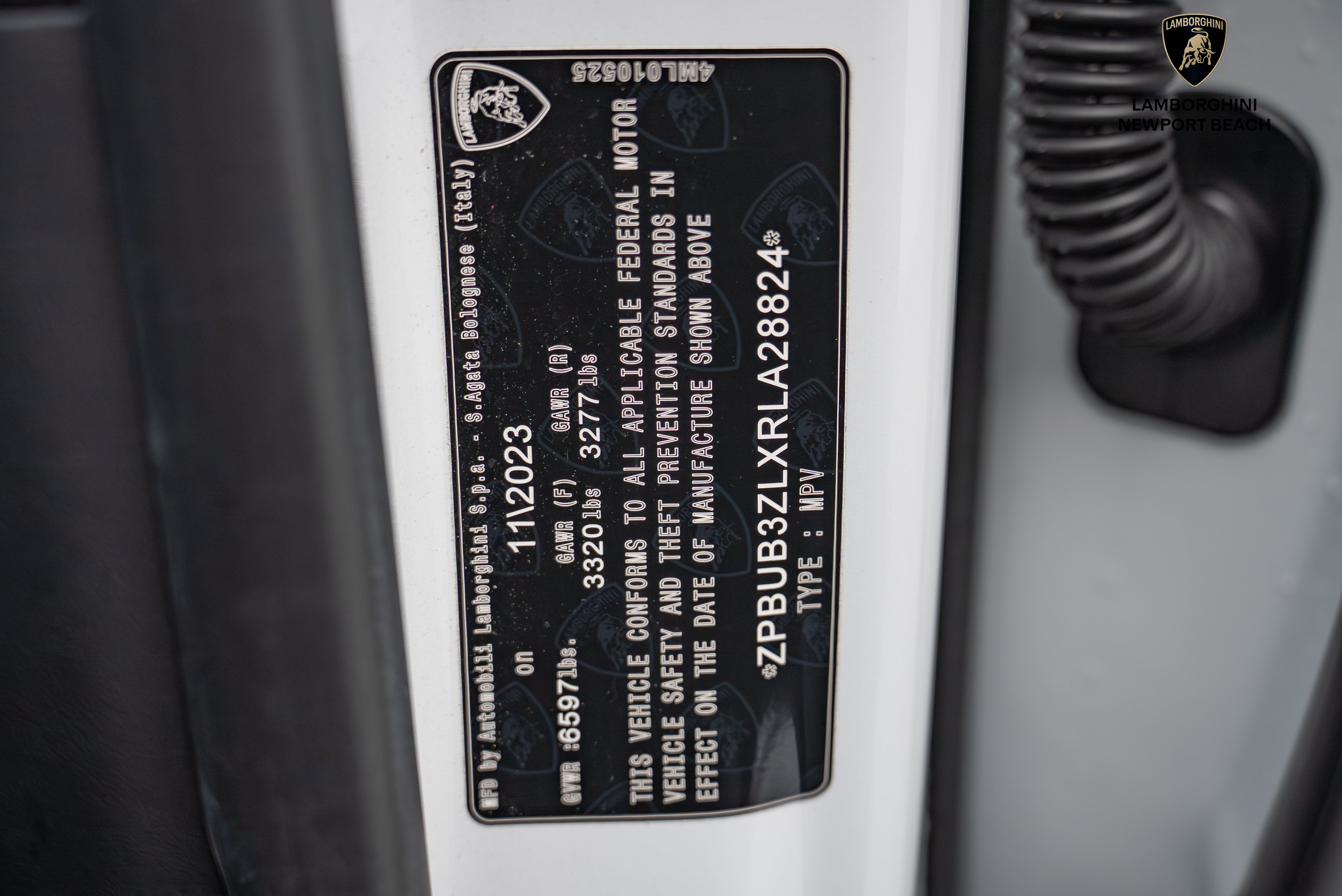 2024 Lamborghini Urus S