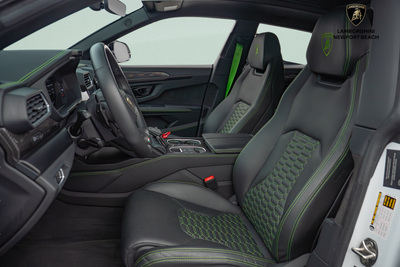 2024 Lamborghini Urus S