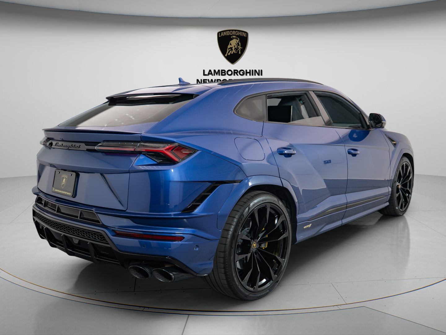 2024 Lamborghini Urus S