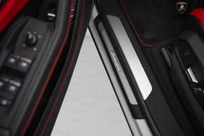 2024 Lamborghini Urus S