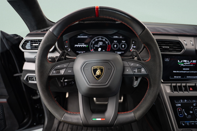 2023 Lamborghini Urus Performante