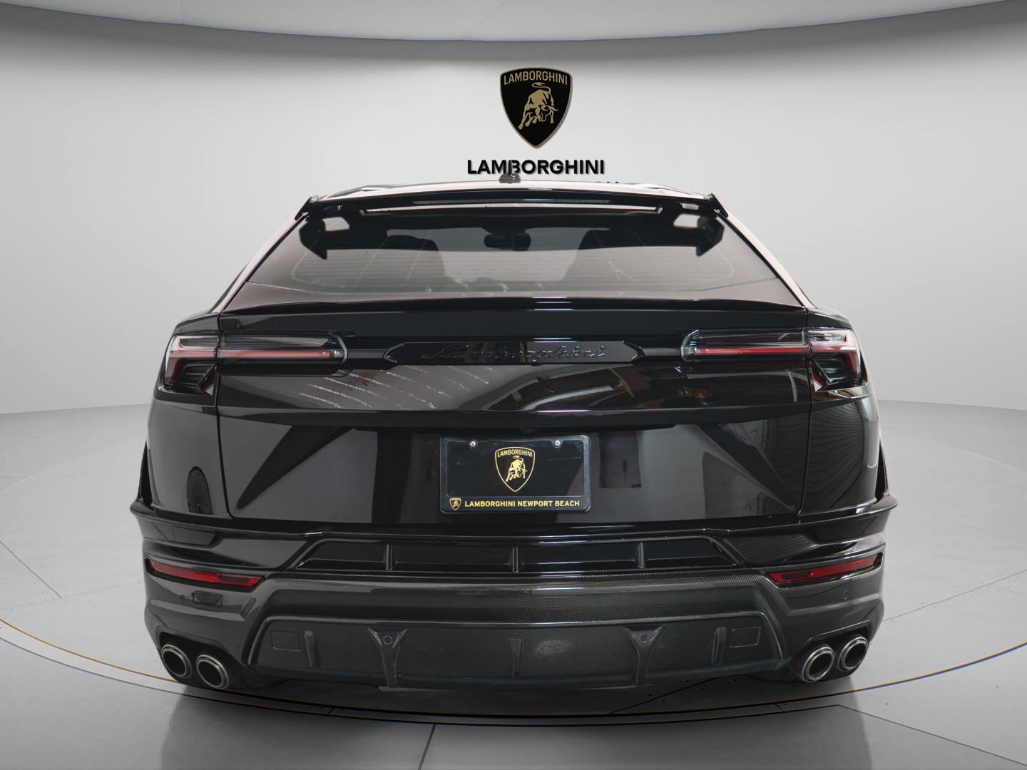 2023 Lamborghini Urus Performante