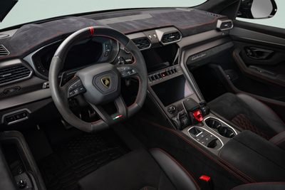 2023 Lamborghini Urus Performante