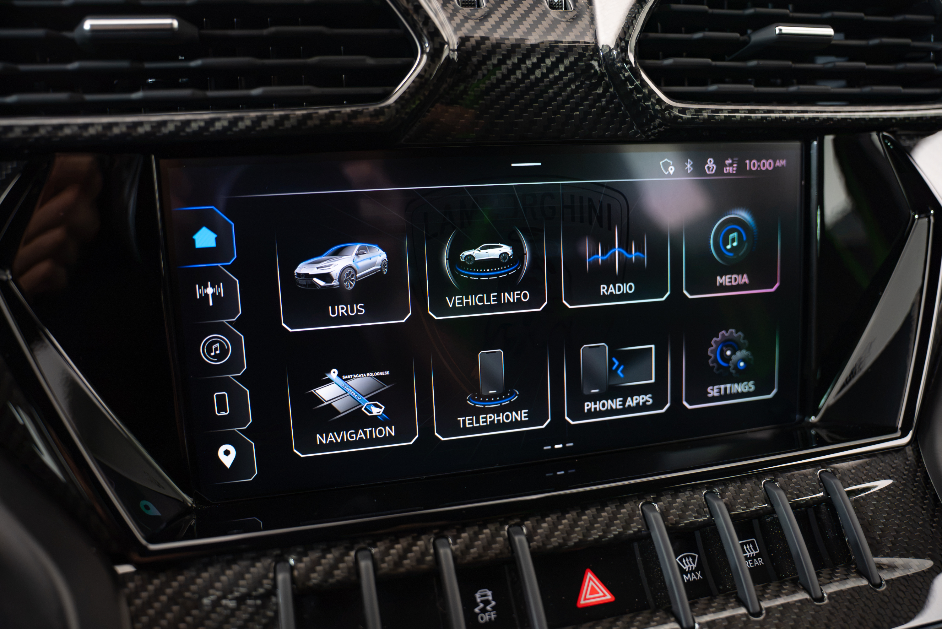 2024 Lamborghini Urus Performante