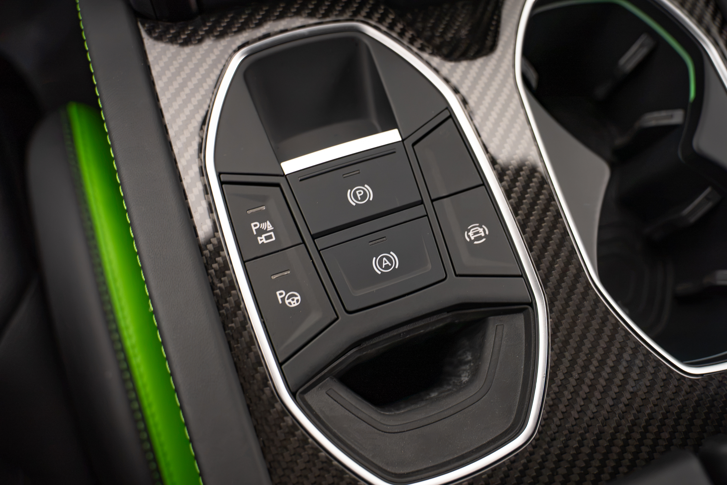 2024 Lamborghini Urus Performante