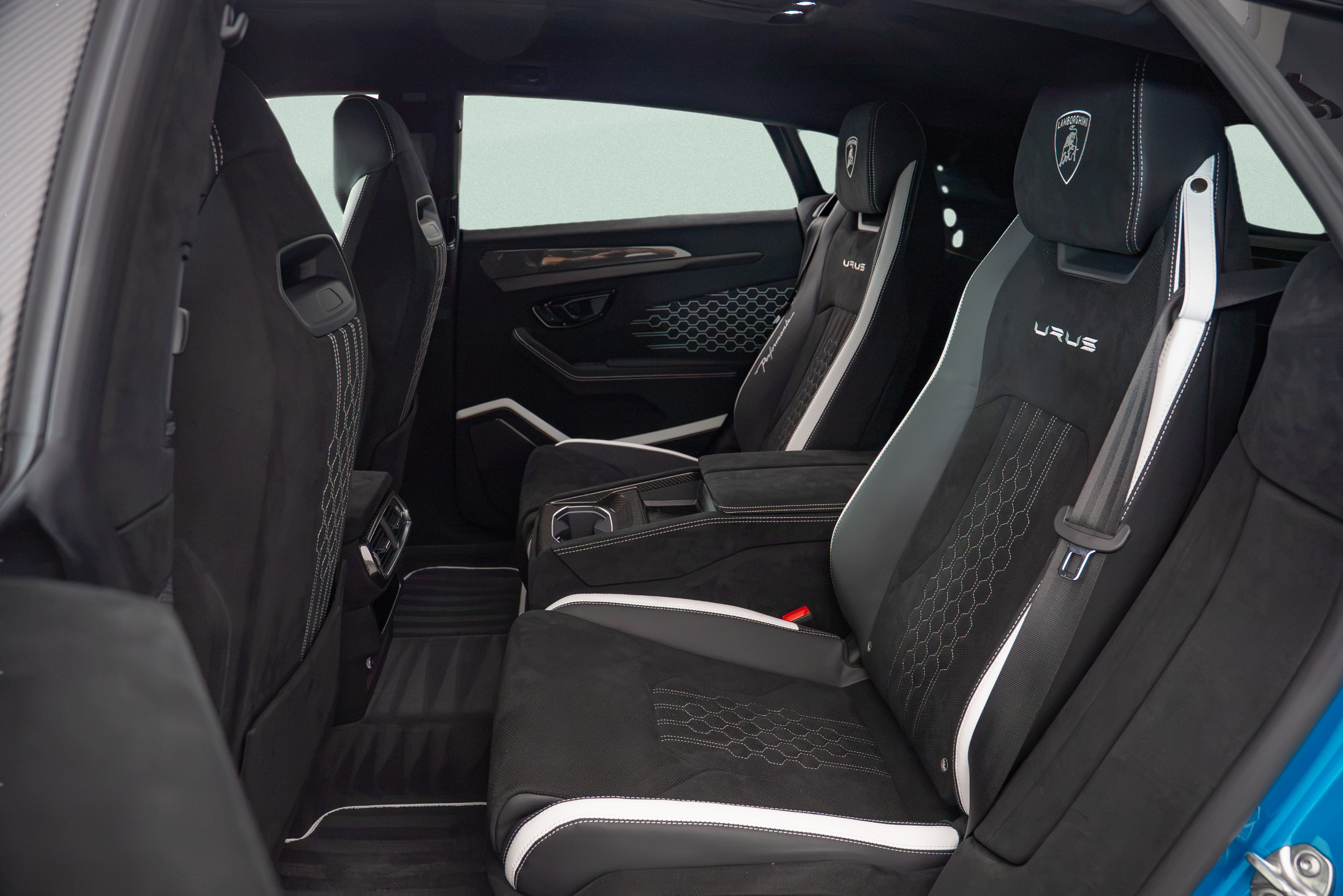 2024 Lamborghini Urus Performante