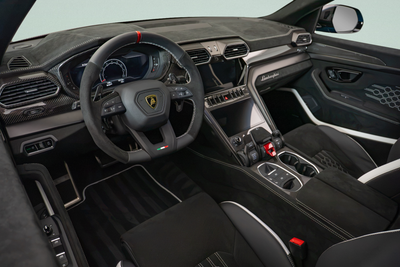 2024 Lamborghini Urus Performante