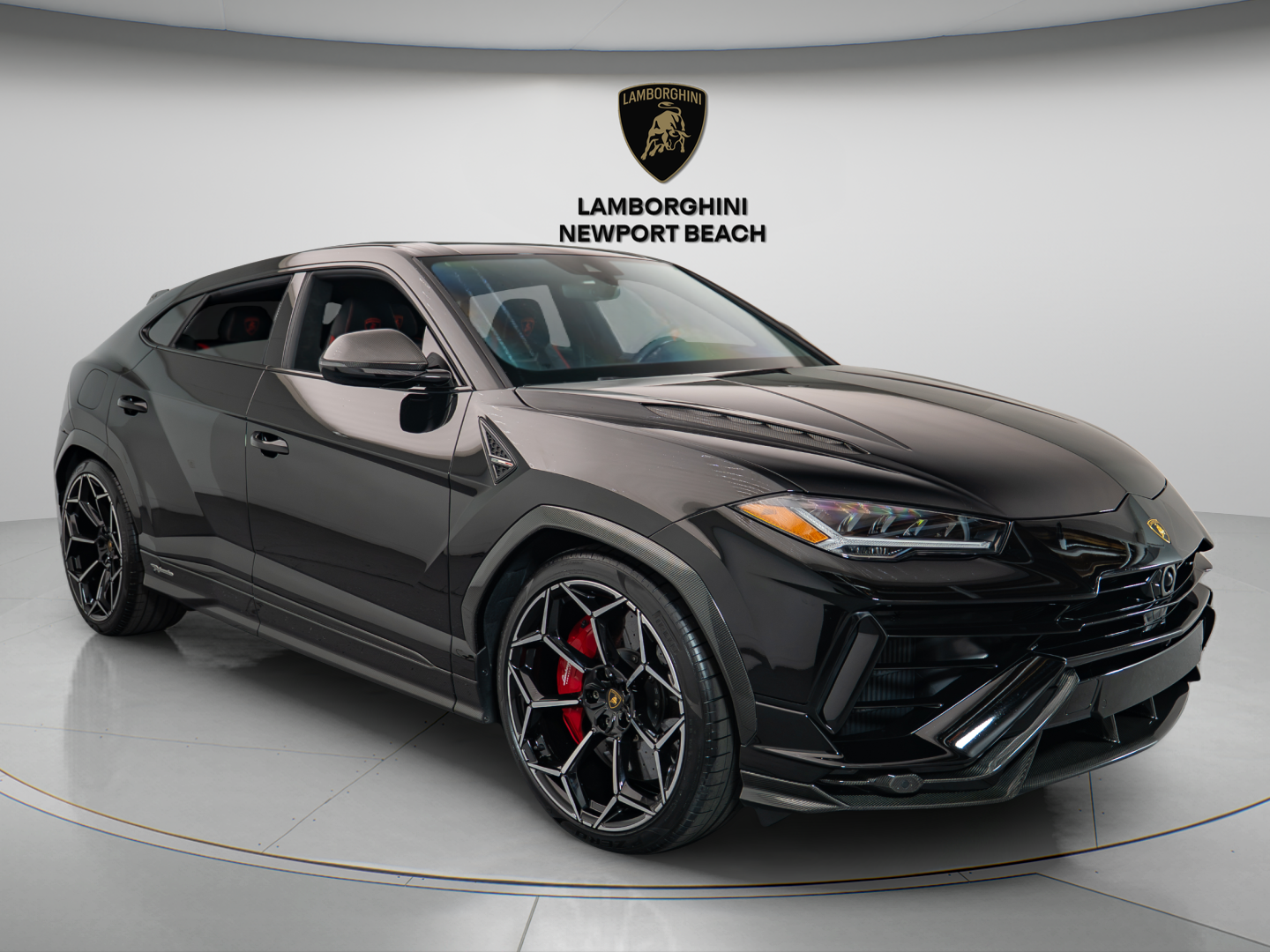 2023 Lamborghini Urus Performante