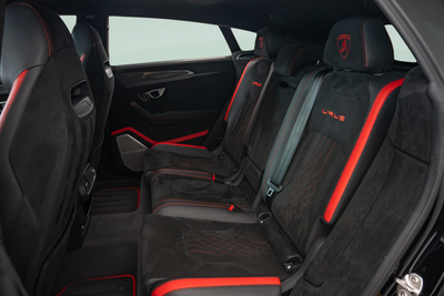 2023 Lamborghini Urus Performante