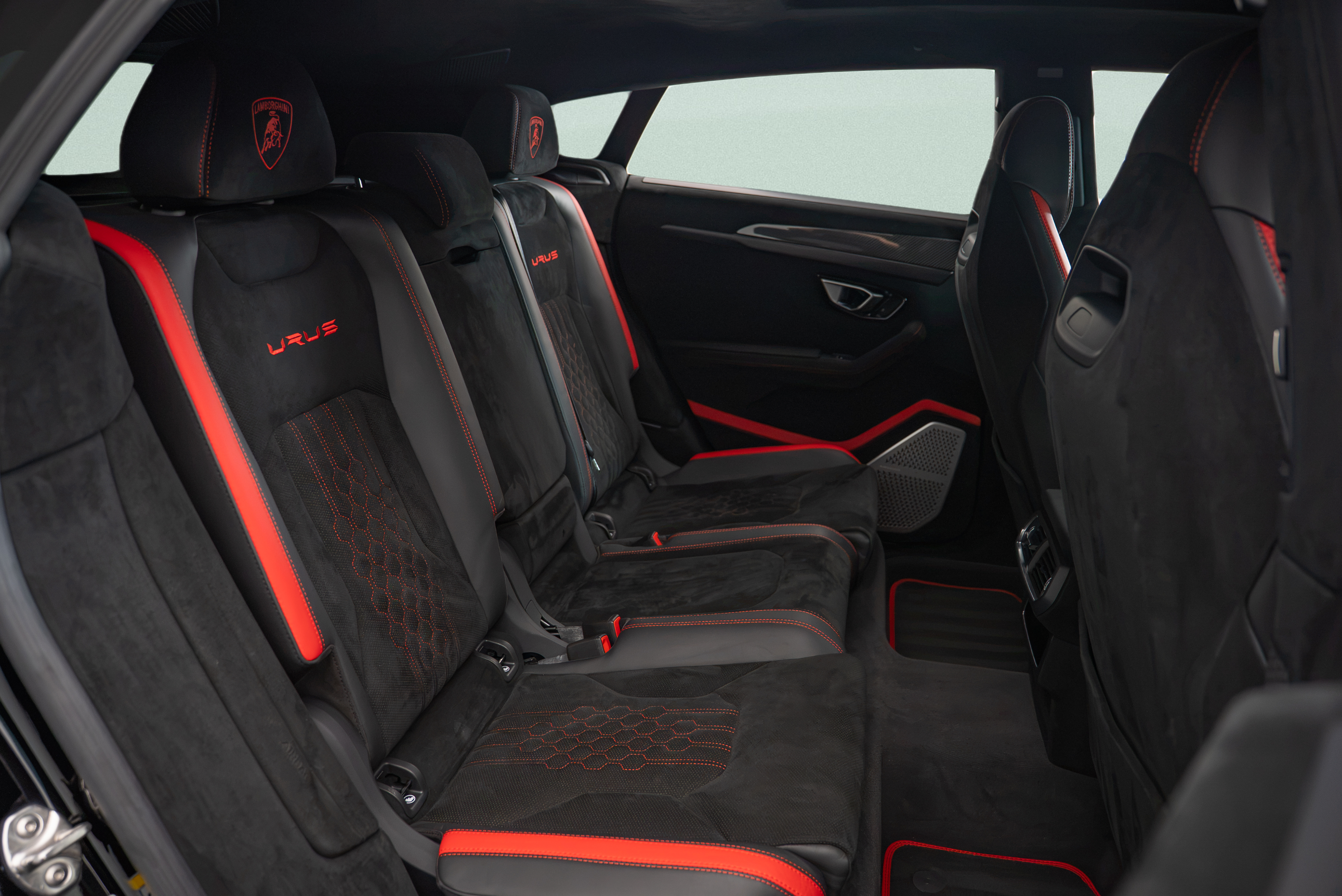 2023 Lamborghini Urus Performante