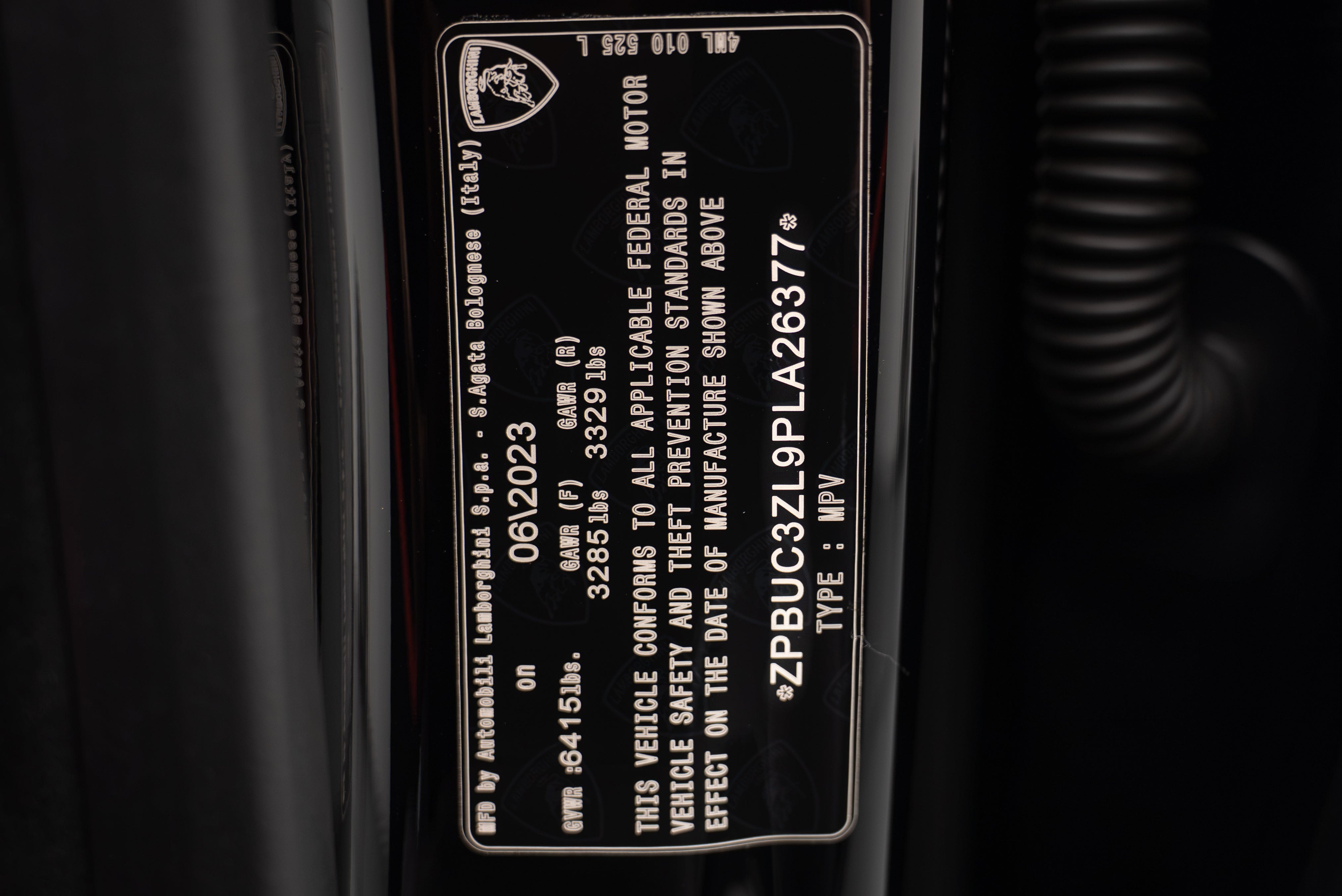 2023 Lamborghini Urus Performante