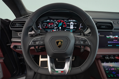 2026 Lamborghini Urus SE