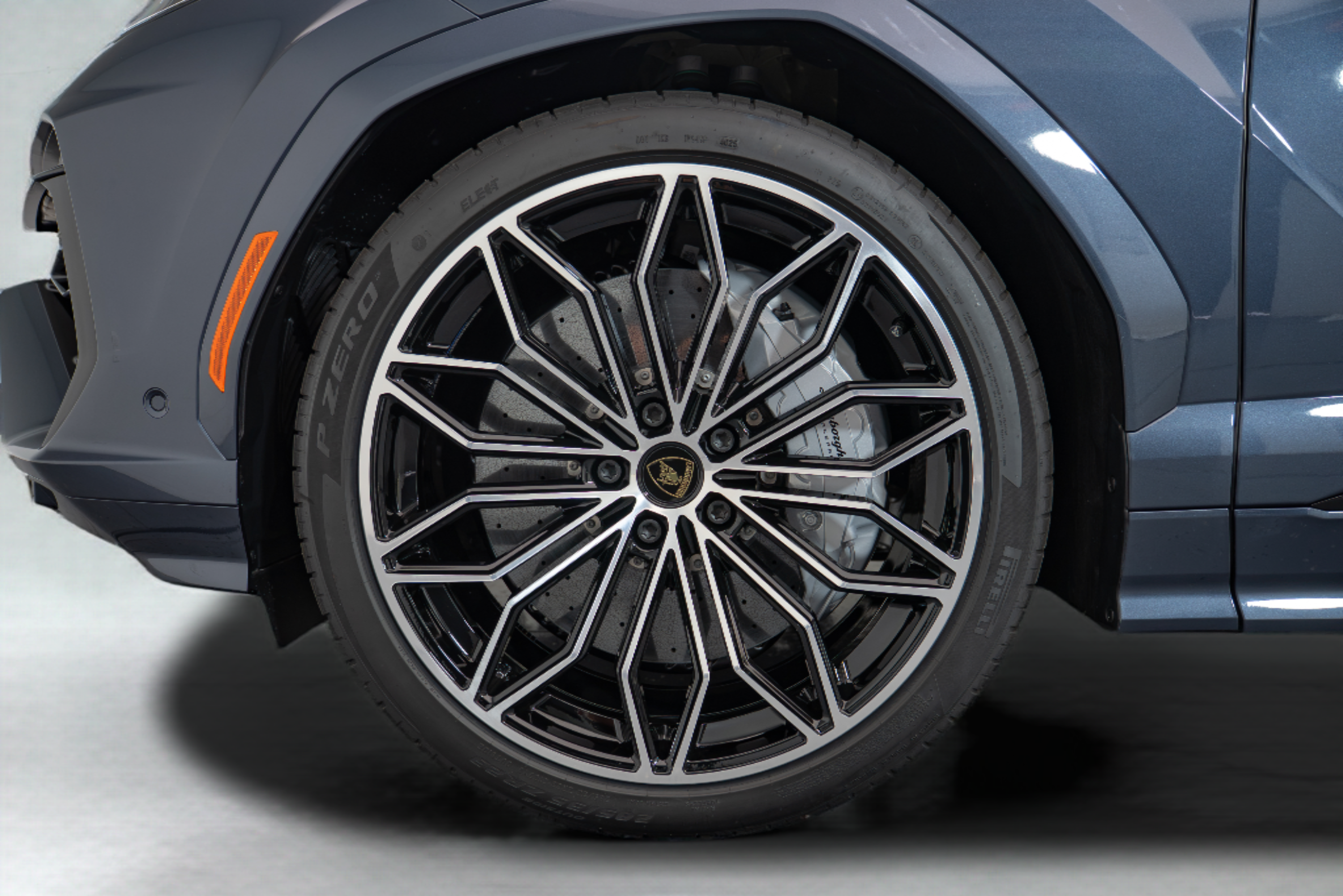 2026 Lamborghini Urus SE