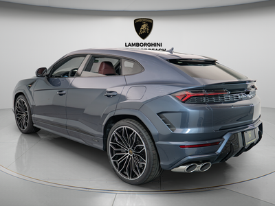 2026 Lamborghini Urus SE