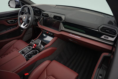 2026 Lamborghini Urus SE