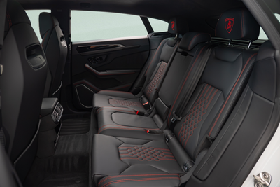 2025 Lamborghini Urus SE