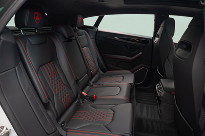 2025 Lamborghini Urus SE